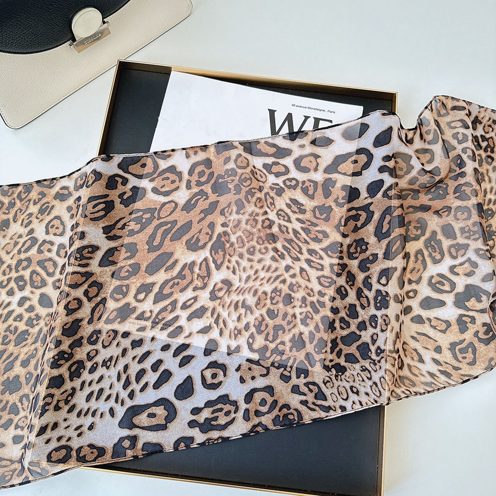 Syal Sutra Panjang Kecil Macan - Ascot Neck Scarf ulasan dan harga